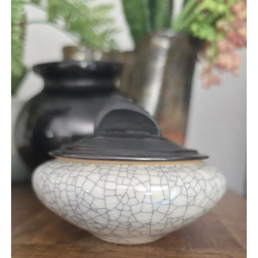 Andrew MacCorkindale Studio Pottery Trinket Box Signed Ivory Crackle Vintage